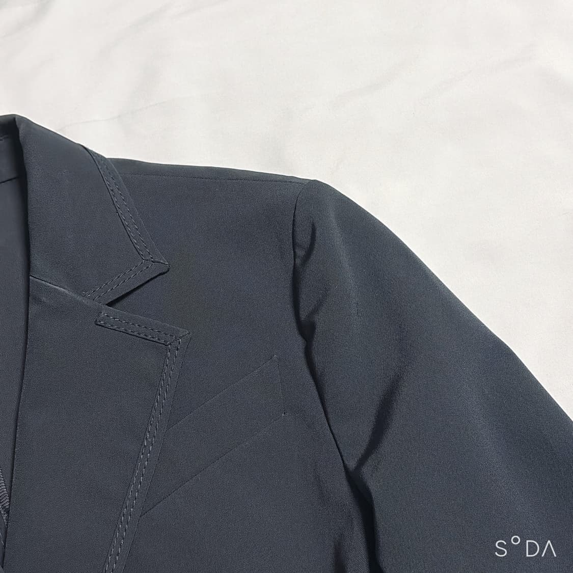 프라다 여성 블랙 블레이저 40 상품이미지3