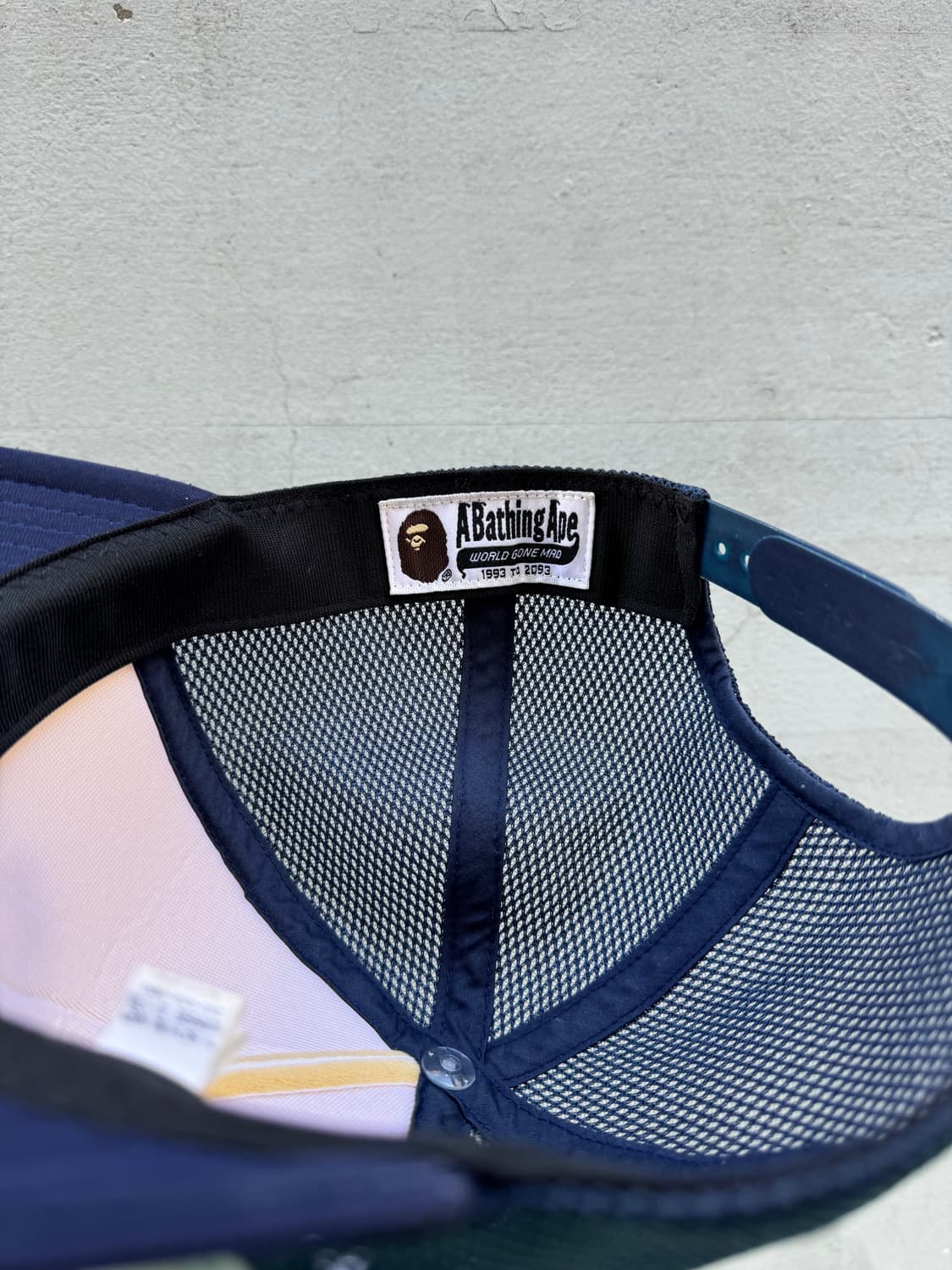 베이프 매쉬 트러커 캡 상품이미지8