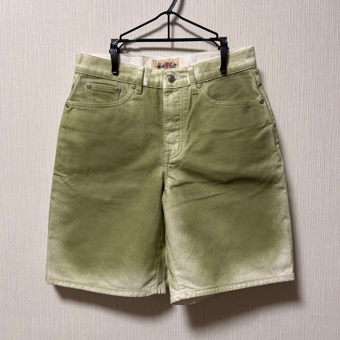 스투시 쇼츠 스프레이 다이 빅올 쇼츠 상품이미지1