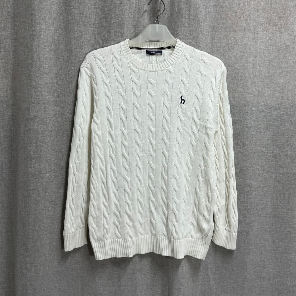 [100] 헤지스 남성 화이트 면 케이블 긴팔 니트 상품이미지1