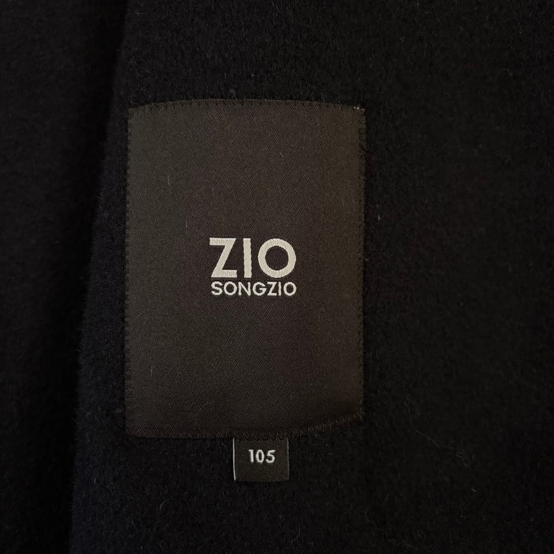 ZIO 송지오 박스핏 105 코트 다크네이비 가벼운 소재 실루엣 상품이미지5