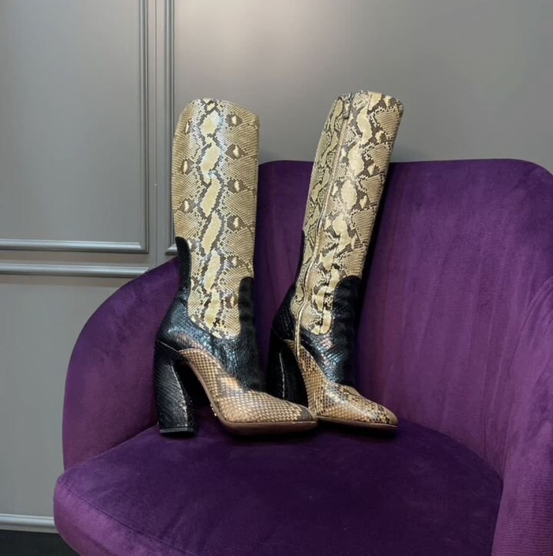 PRADA 11 /FW 부츠(파이톤 스킨-뱀피)38 사이즈-해외발송 상품이미지5