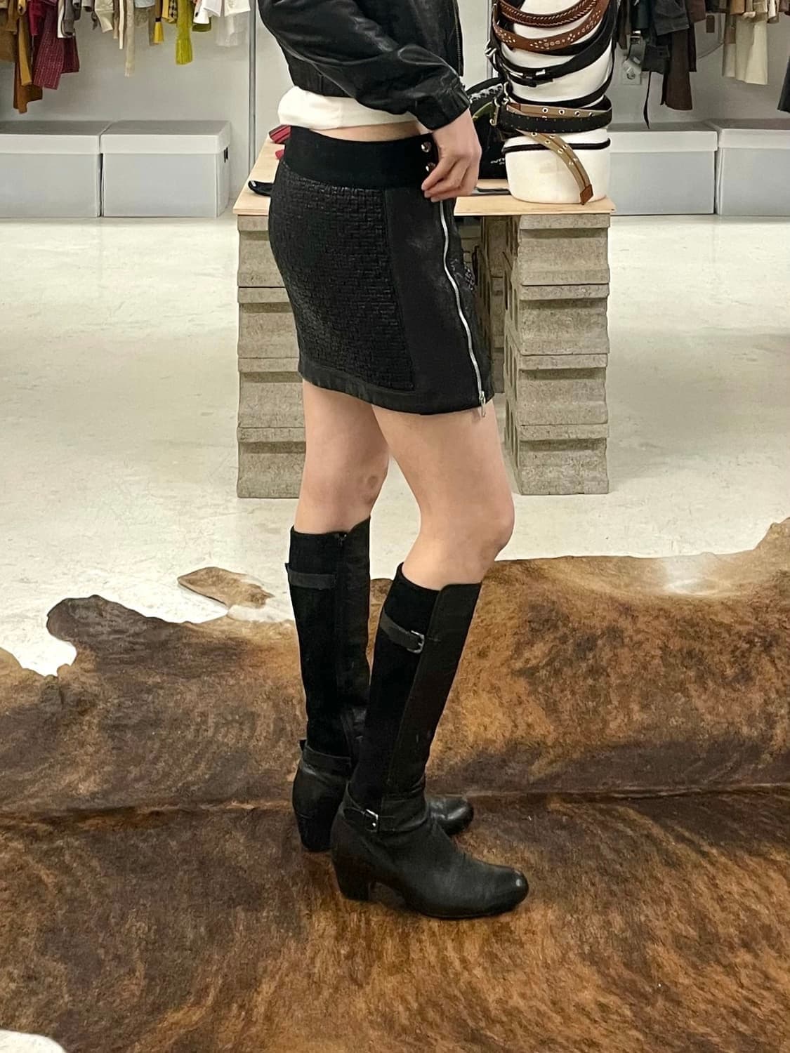 DIESEL BLACK GOLD leather skirt 상품이미지2