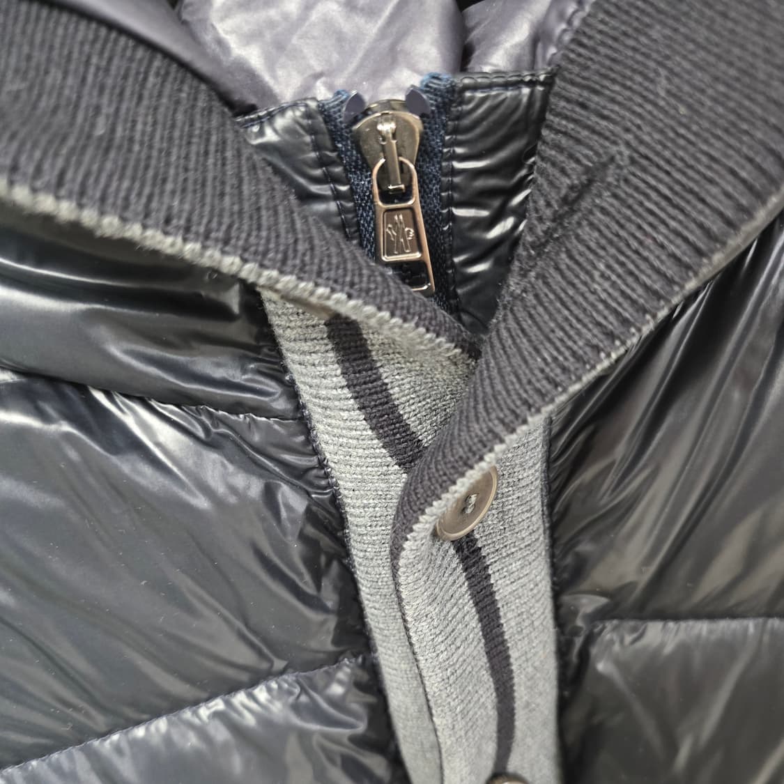 몽클레어 패딩 3사이즈 100 판매 상품이미지3