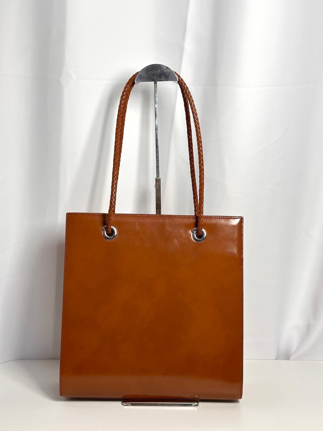 까르띠에 펜더 레더 숄더 토트백 상품이미지1