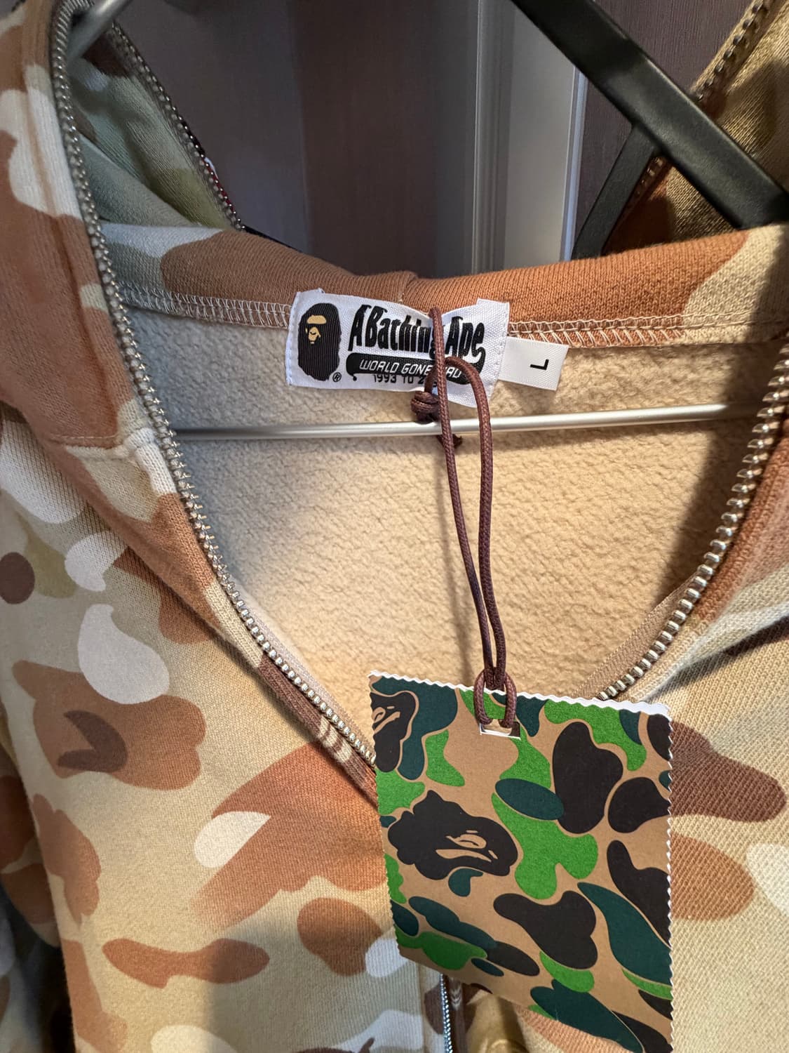 베이프 그라데이션 카모 샤크 풀 집 후드 집업 상품이미지3