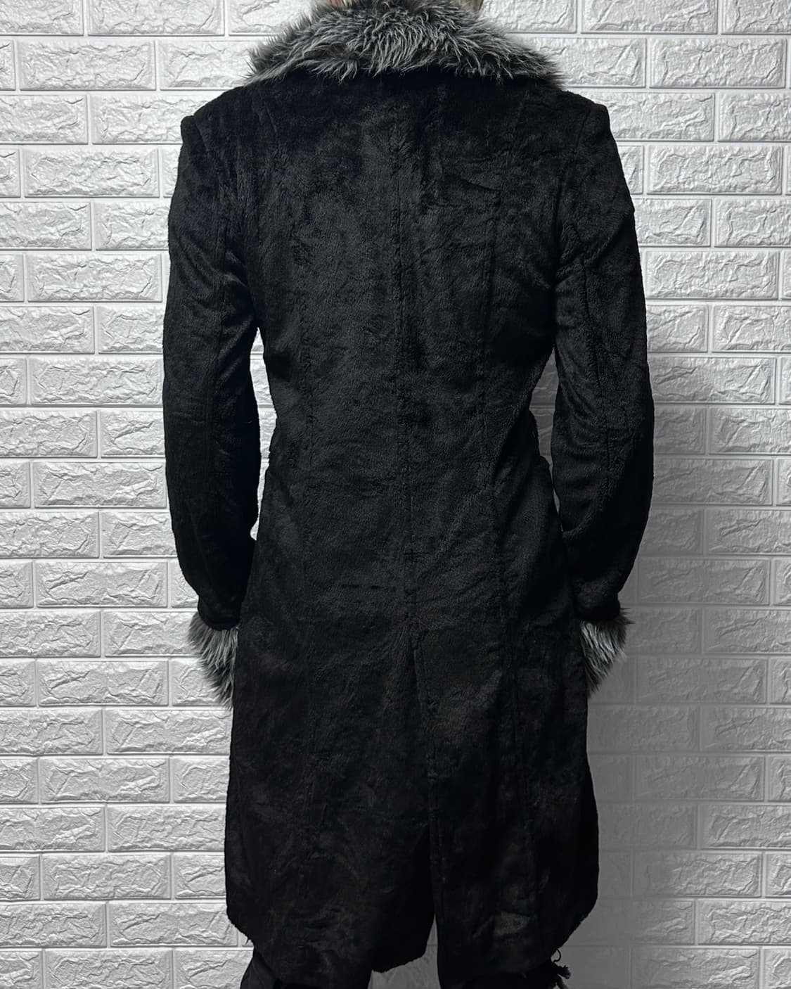 퍼 트리밍 벨벳 롱코트 상품이미지2