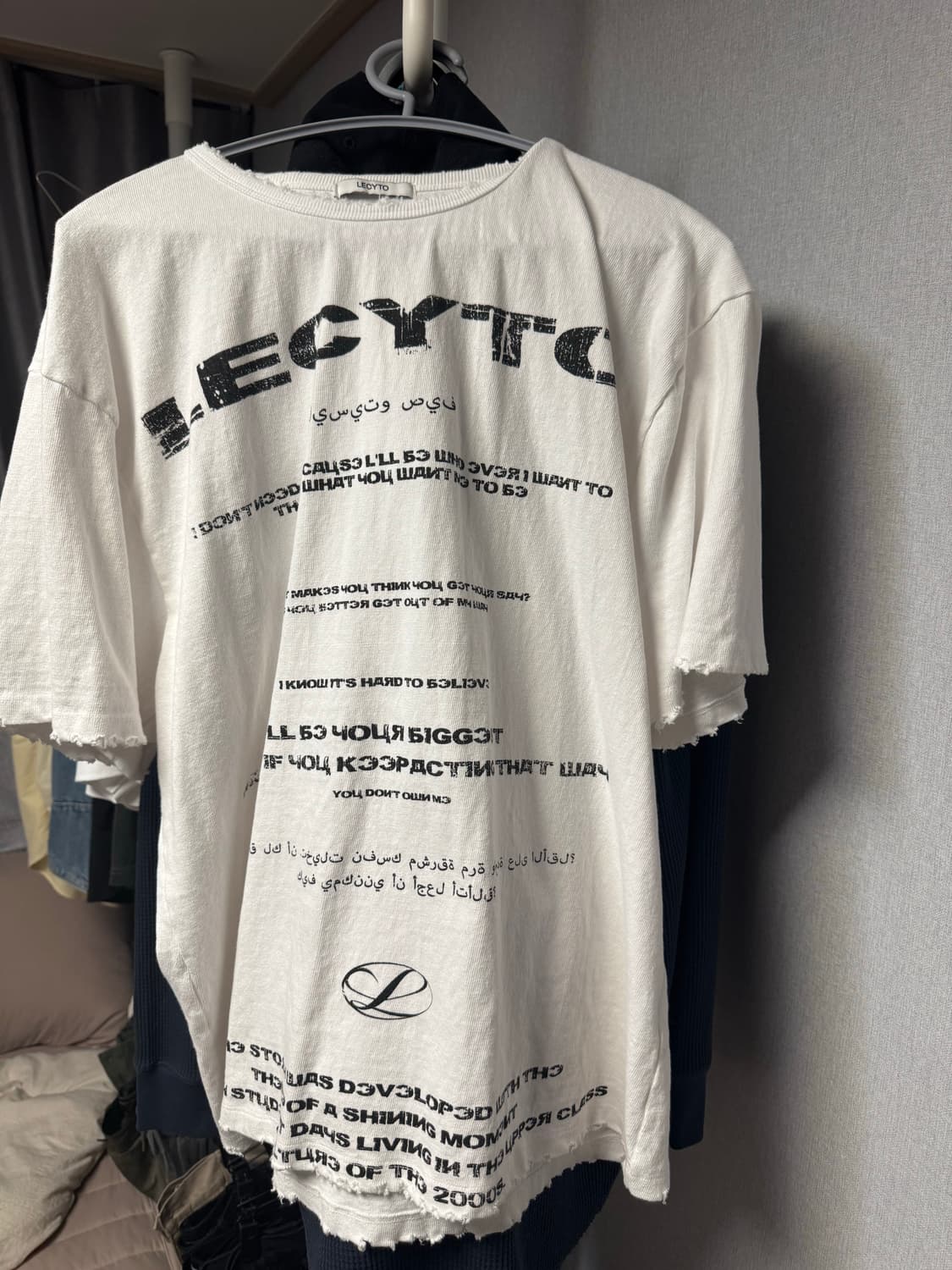 레씨토 destroyed oversized logo t-shirt 상품이미지3