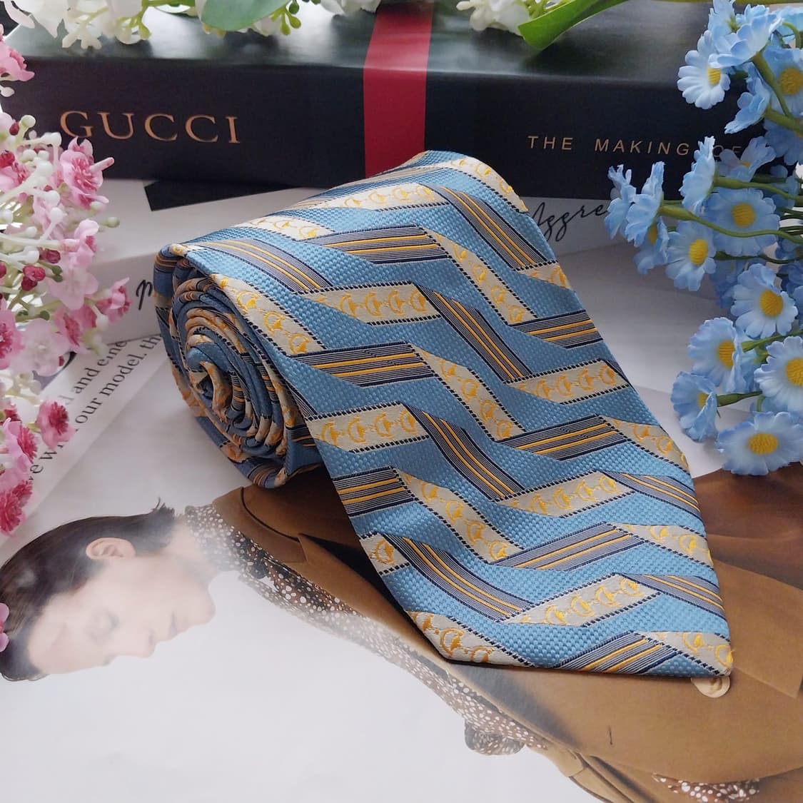 구찌 실크 블루 홀스빗 자카드 넥타이 9.6cm A+등급 K1478
 상품이미지2