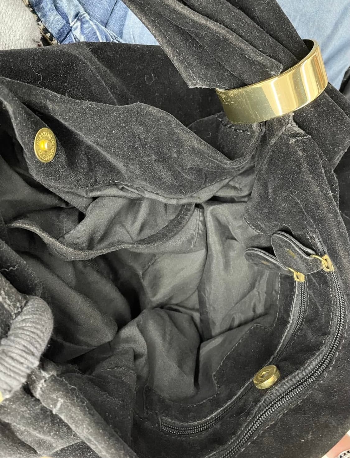 JPN 블랙 벨벳 골드 링 호보백 상품이미지6