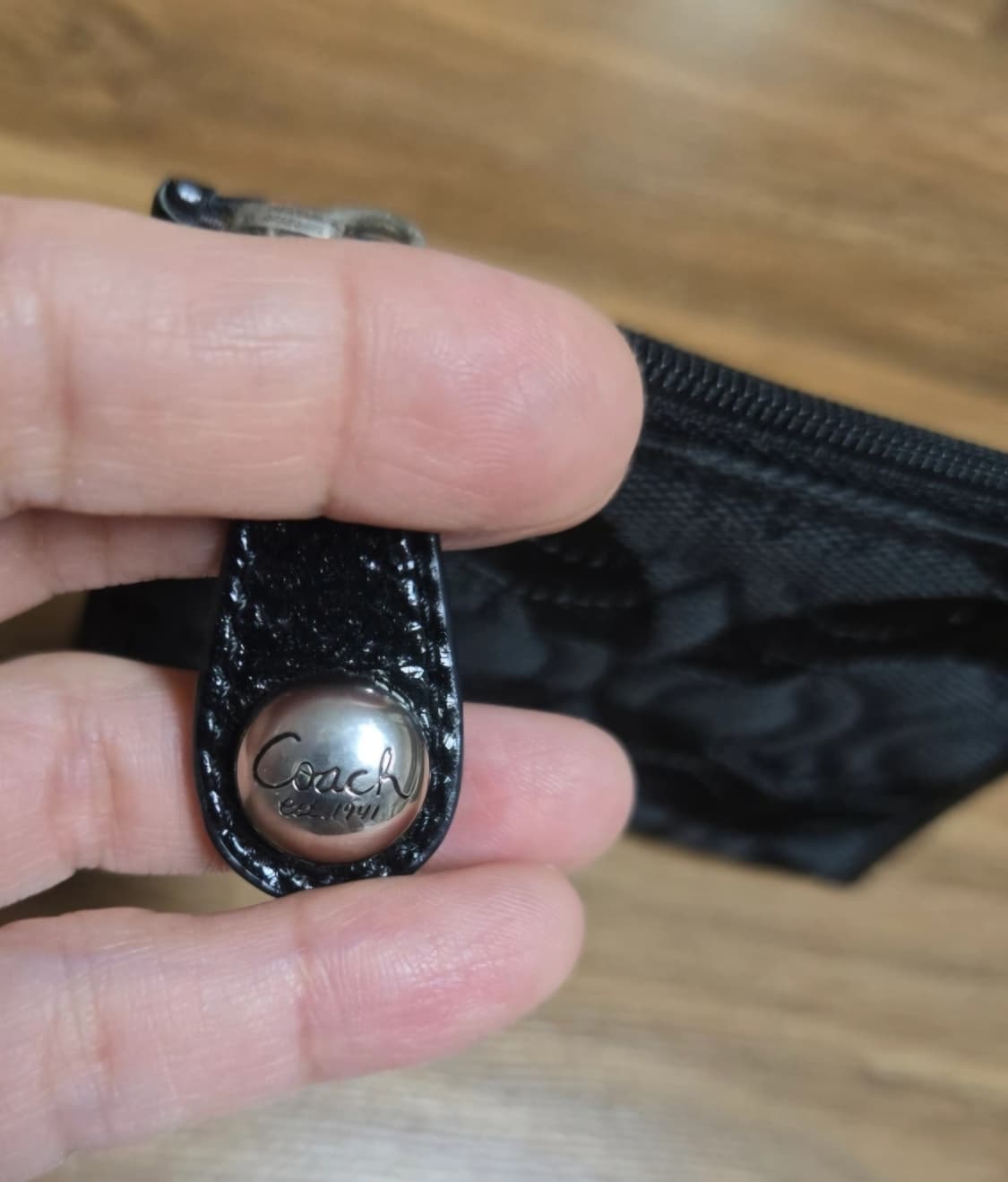 코치 블랙 시그니처 카드 지갑 - 블랙 [정품] 상품이미지3