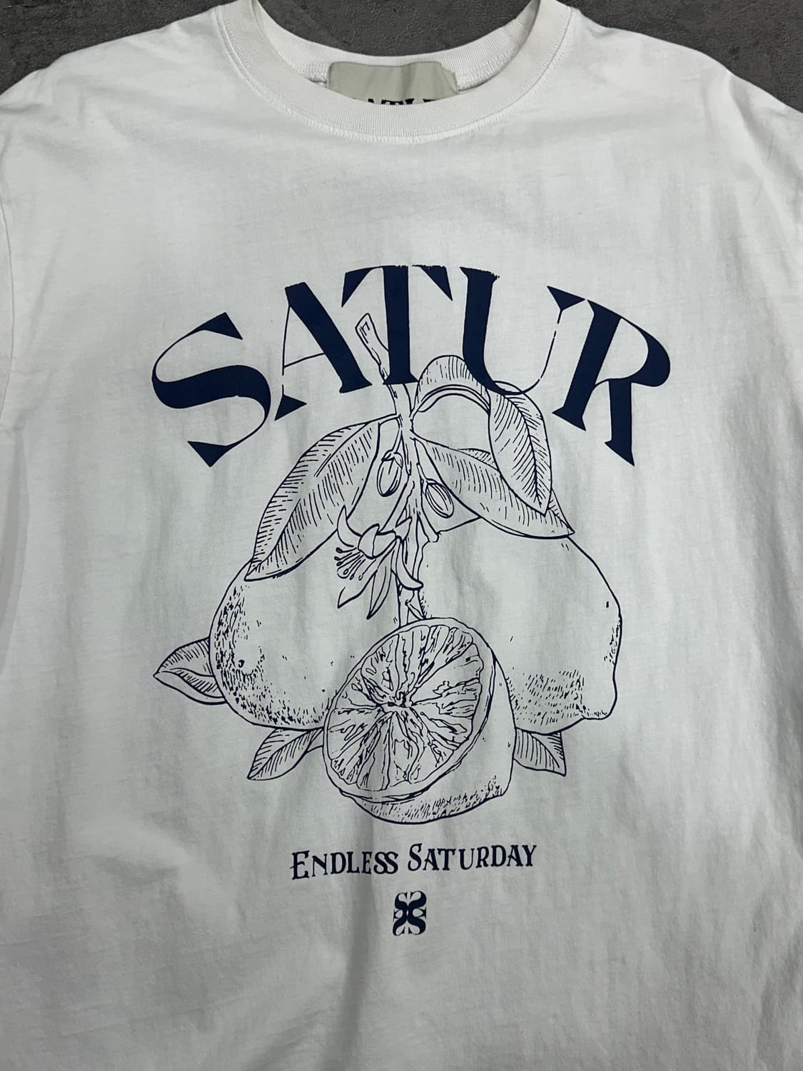 SATUR 세터 반팔티 상품이미지2