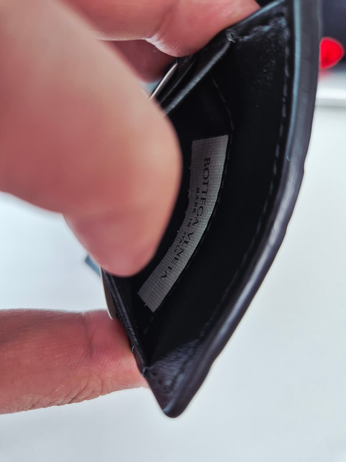 보테가베네타 인트레치아토 플랩카드지갑 상품이미지3