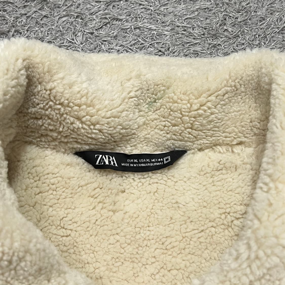 [100-105] 자라 쉐르파점퍼 상품이미지3