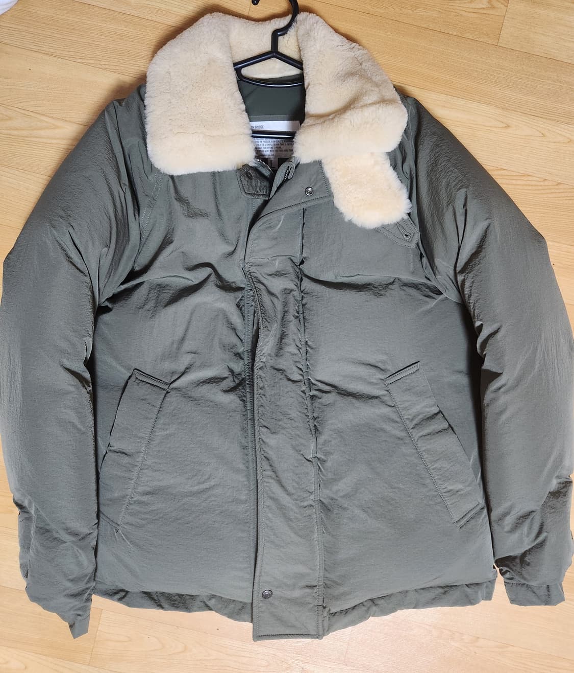 [L]유니폼 브릿지 레인저 다운 파카 카키 중고 상품이미지1