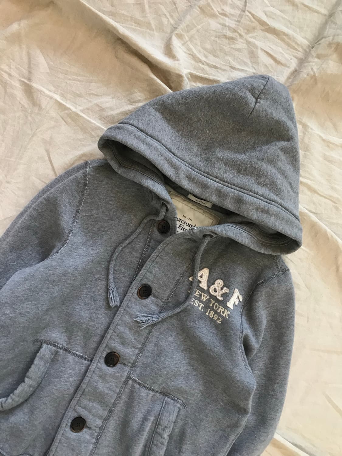 아베크롬비 자수 로고 그레이 버튼 후드집업 상품이미지6