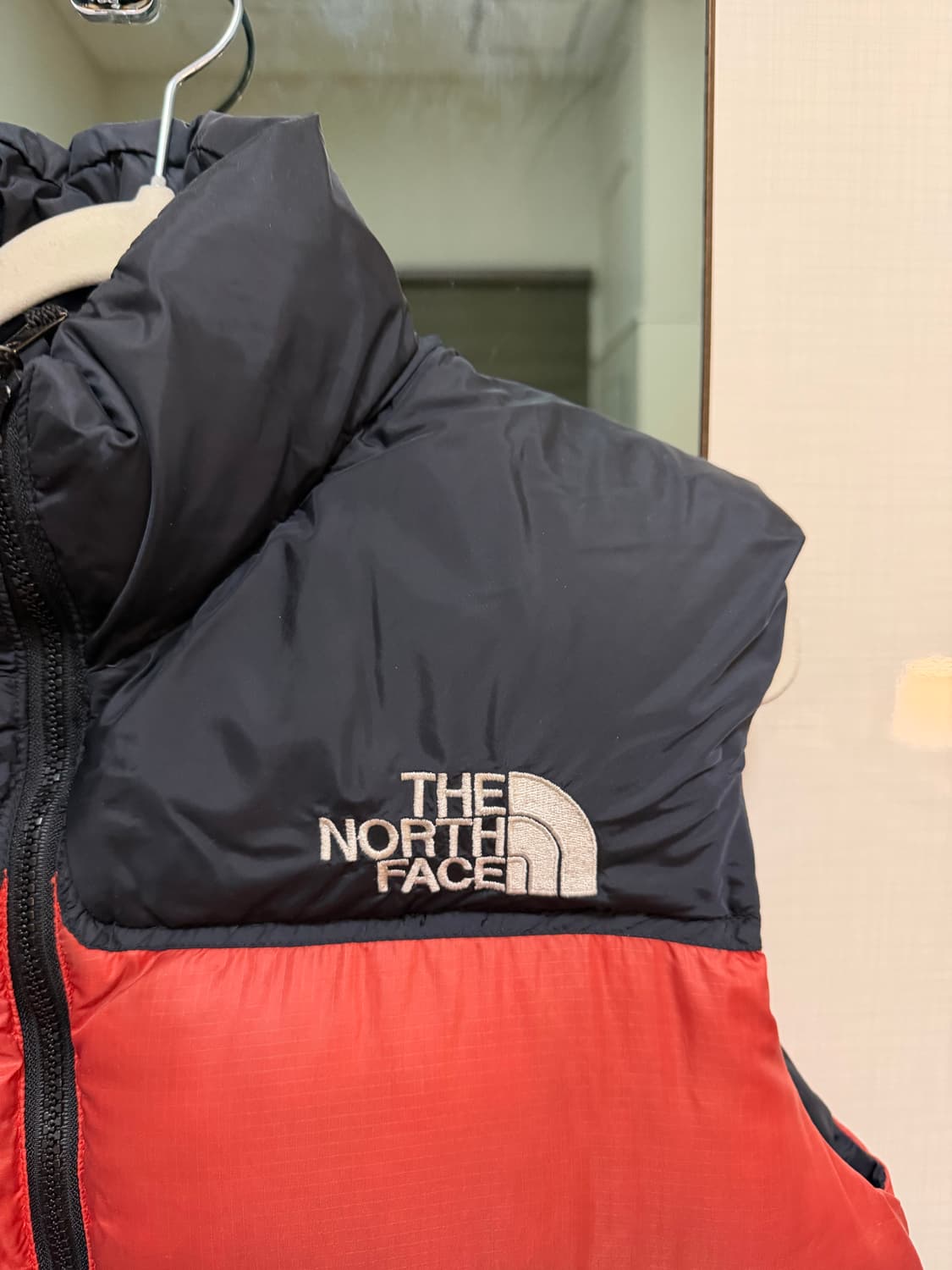 노스페이스 조끼패딩 오렌지 700 상품이미지3