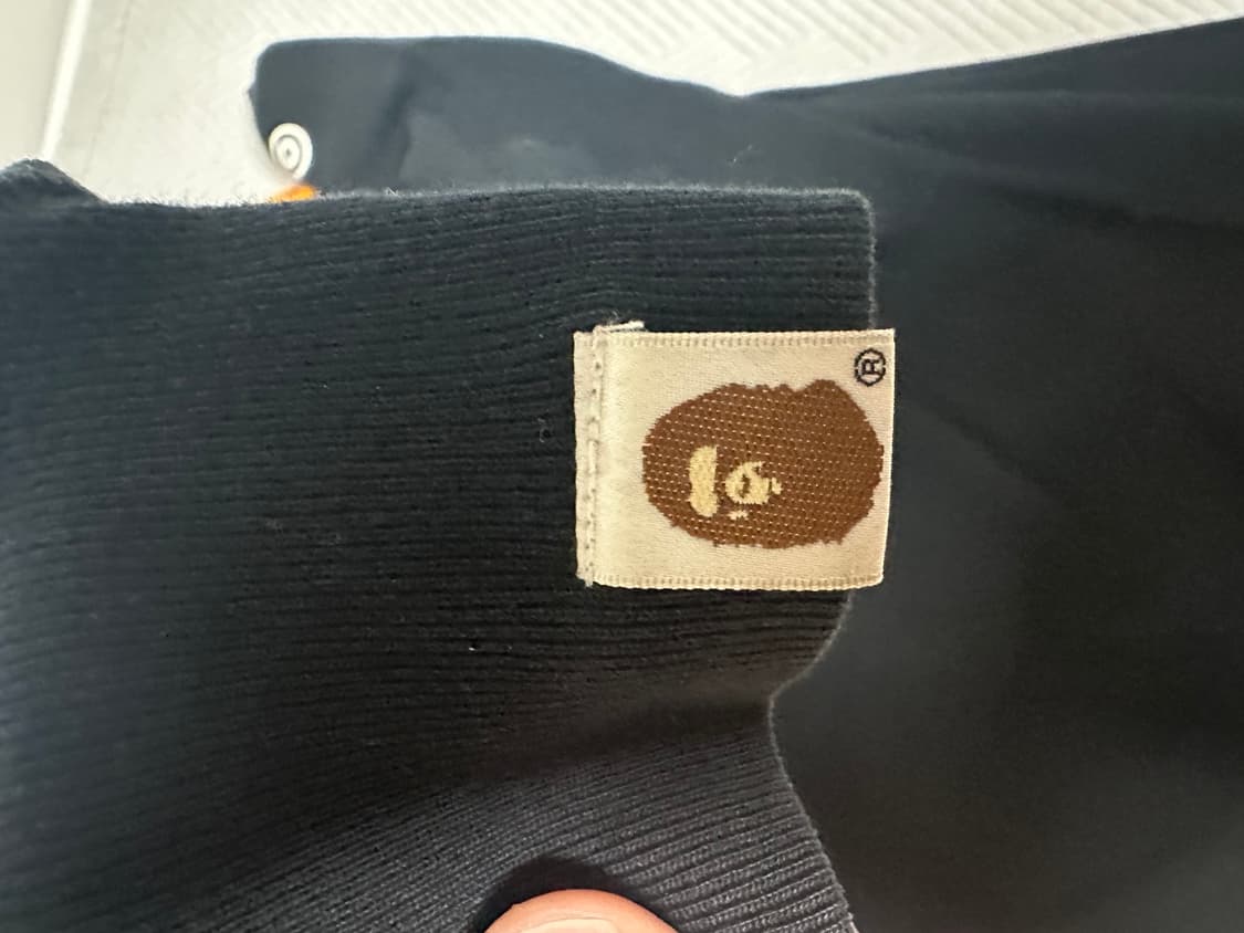 베이프 샤크후드집업 반카모 블랙 상품이미지8