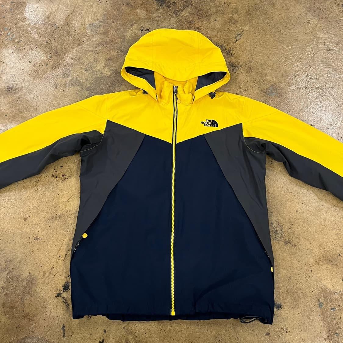 [정품/L] 노스페이스 옐로우 네이비 바람막이 후드 자켓 b17 상품이미지3