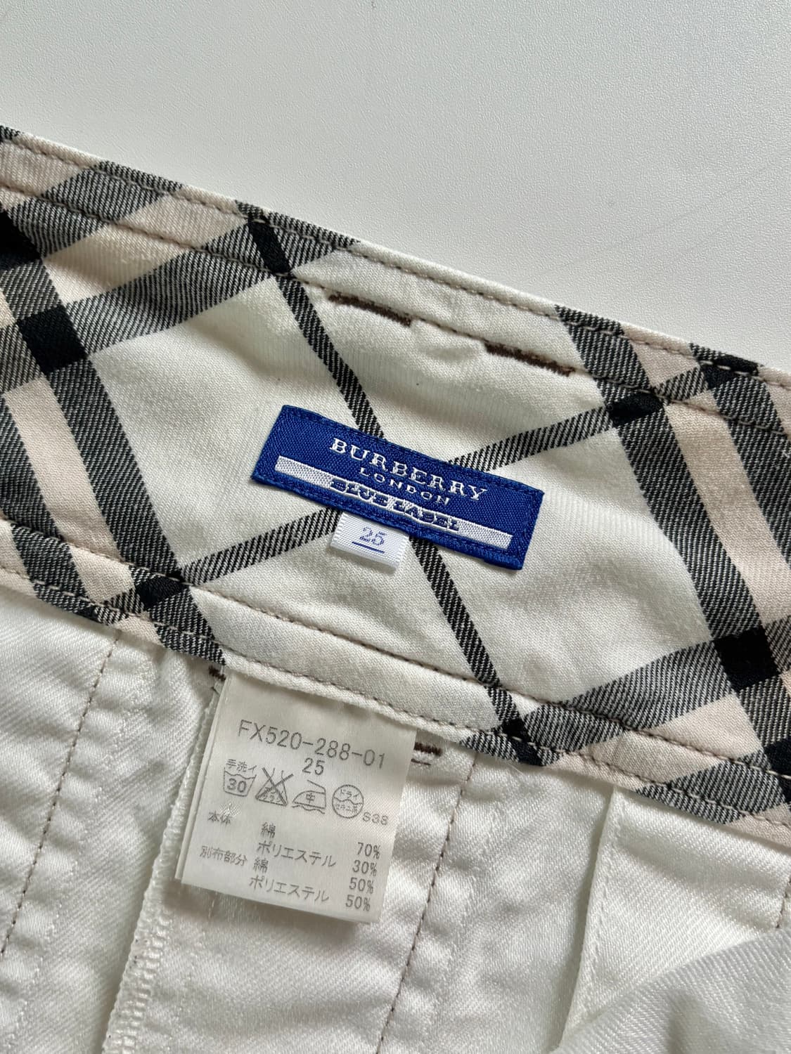 Burberry 버버리 블루라벨 화이트 플리츠 스커트 상품이미지6