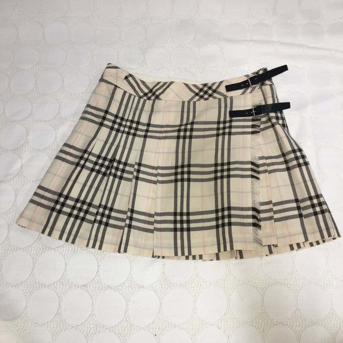 버버리 체크 치마 상품이미지3