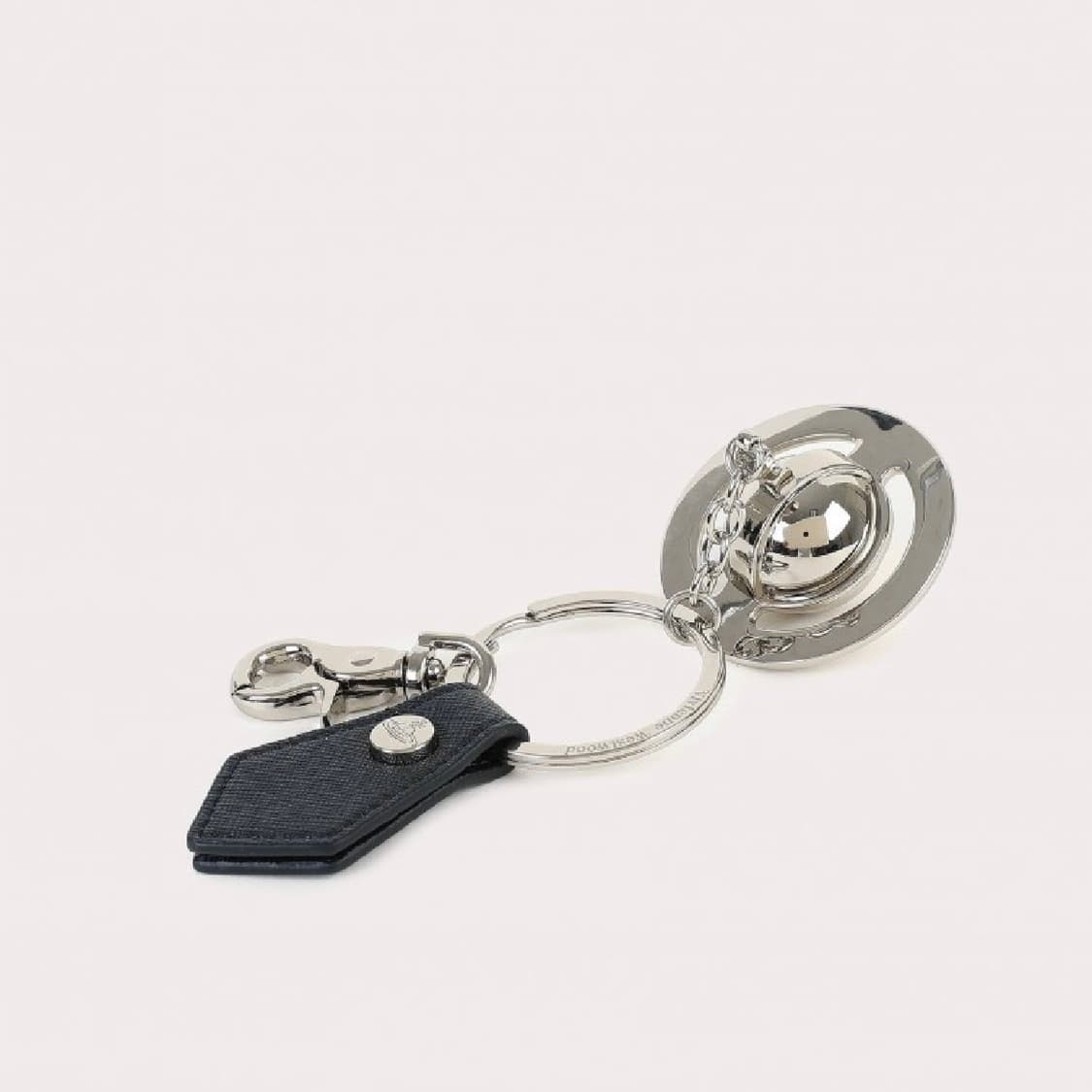 비비안웨스트우드 메탈 3D ORB 입체 키링 상품이미지2