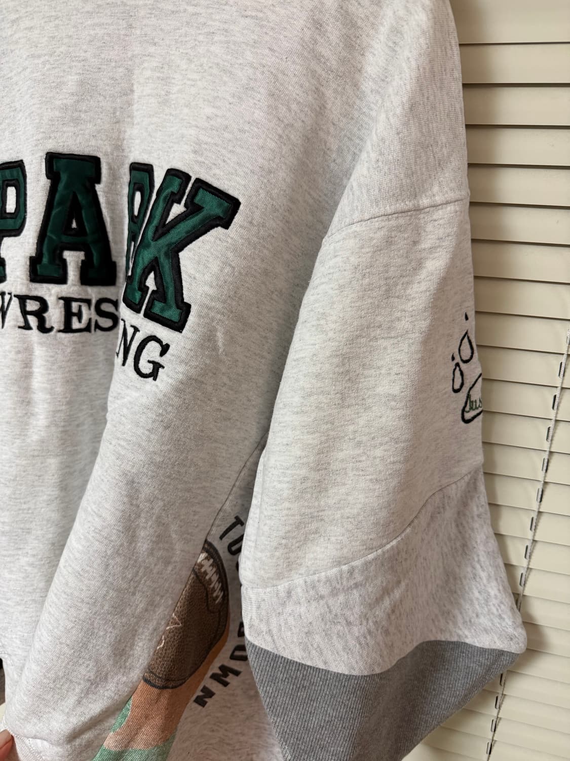 나니써커 맨투맨 상품이미지6