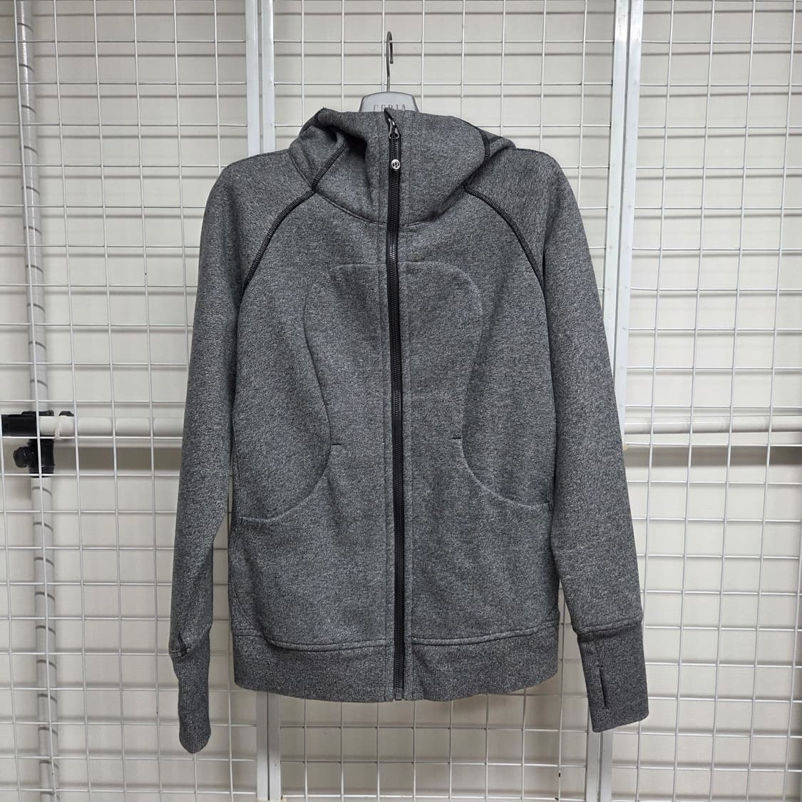 룰루레몬 후드집업 상품이미지1