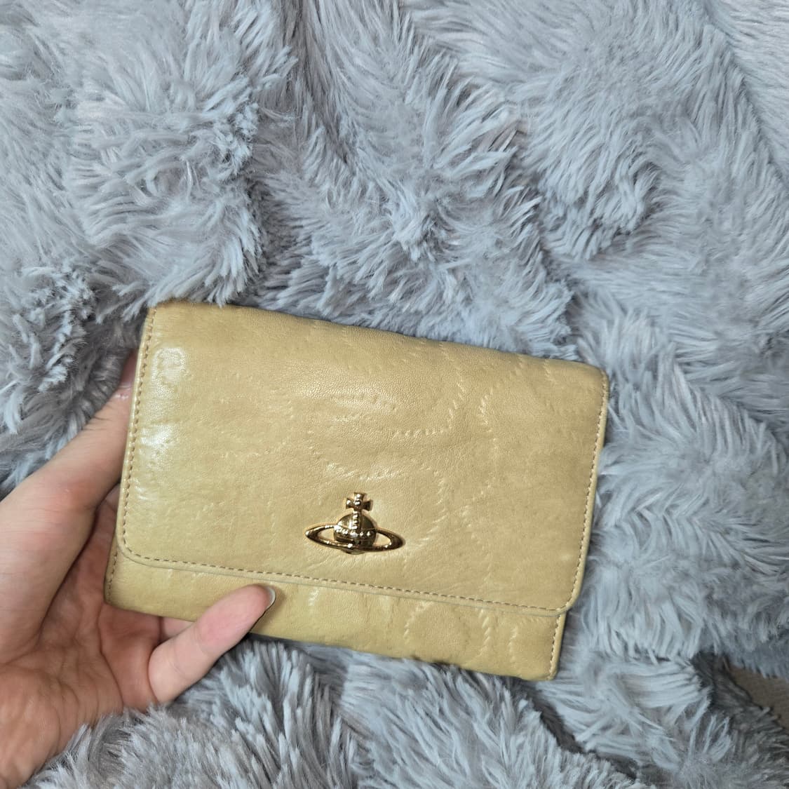 비비안 웨스트우드 빈티지 베이지 지갑 상품이미지2