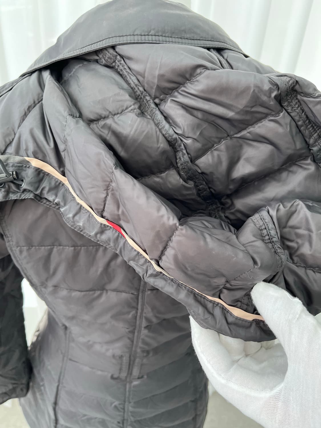 버버리 브릿 여성 패딩 코트 블랙 XS 상품이미지3