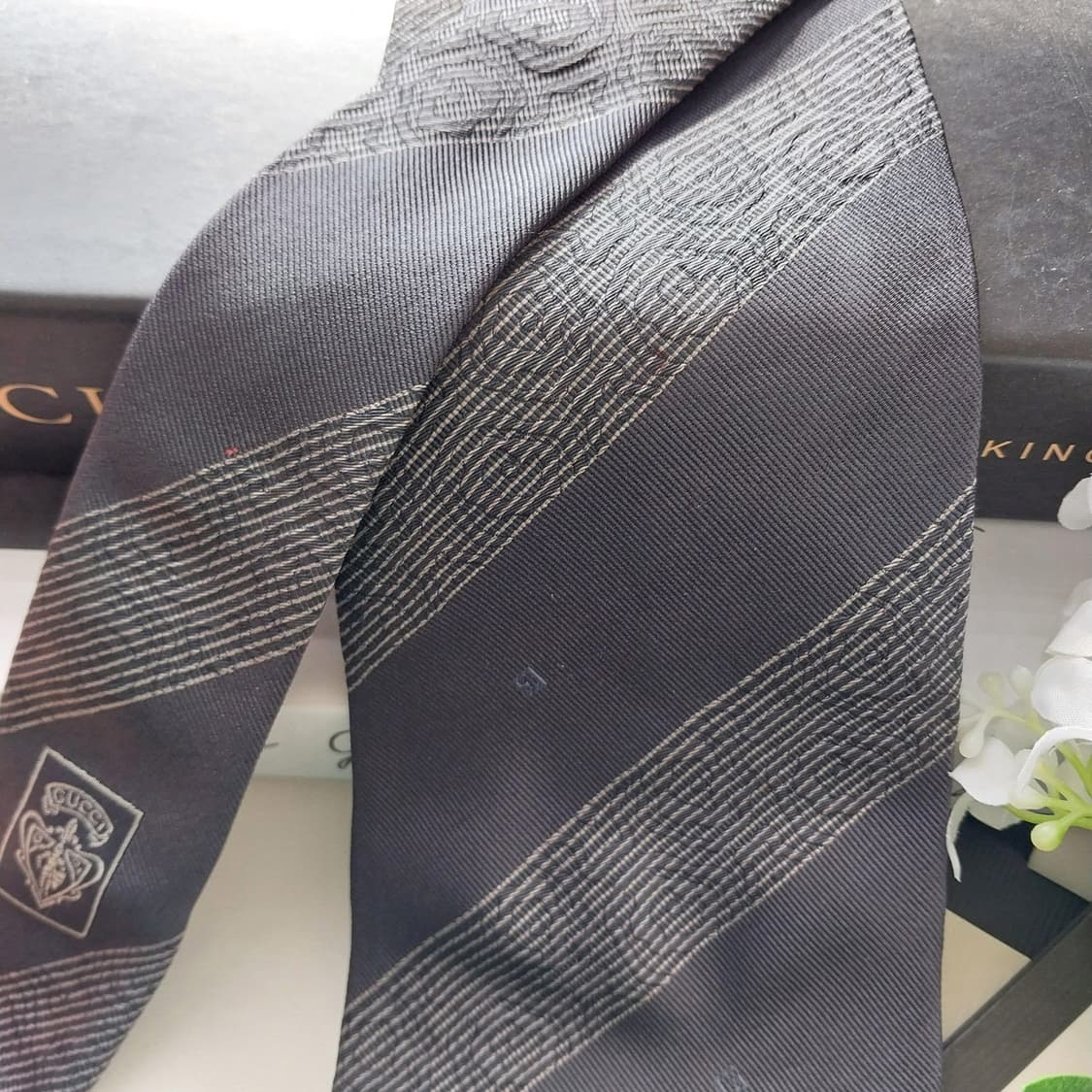 구찌 실크 그레이 로즈 자카드 넥타이 9.8cm A+~A등급 K1507
 상품이미지2