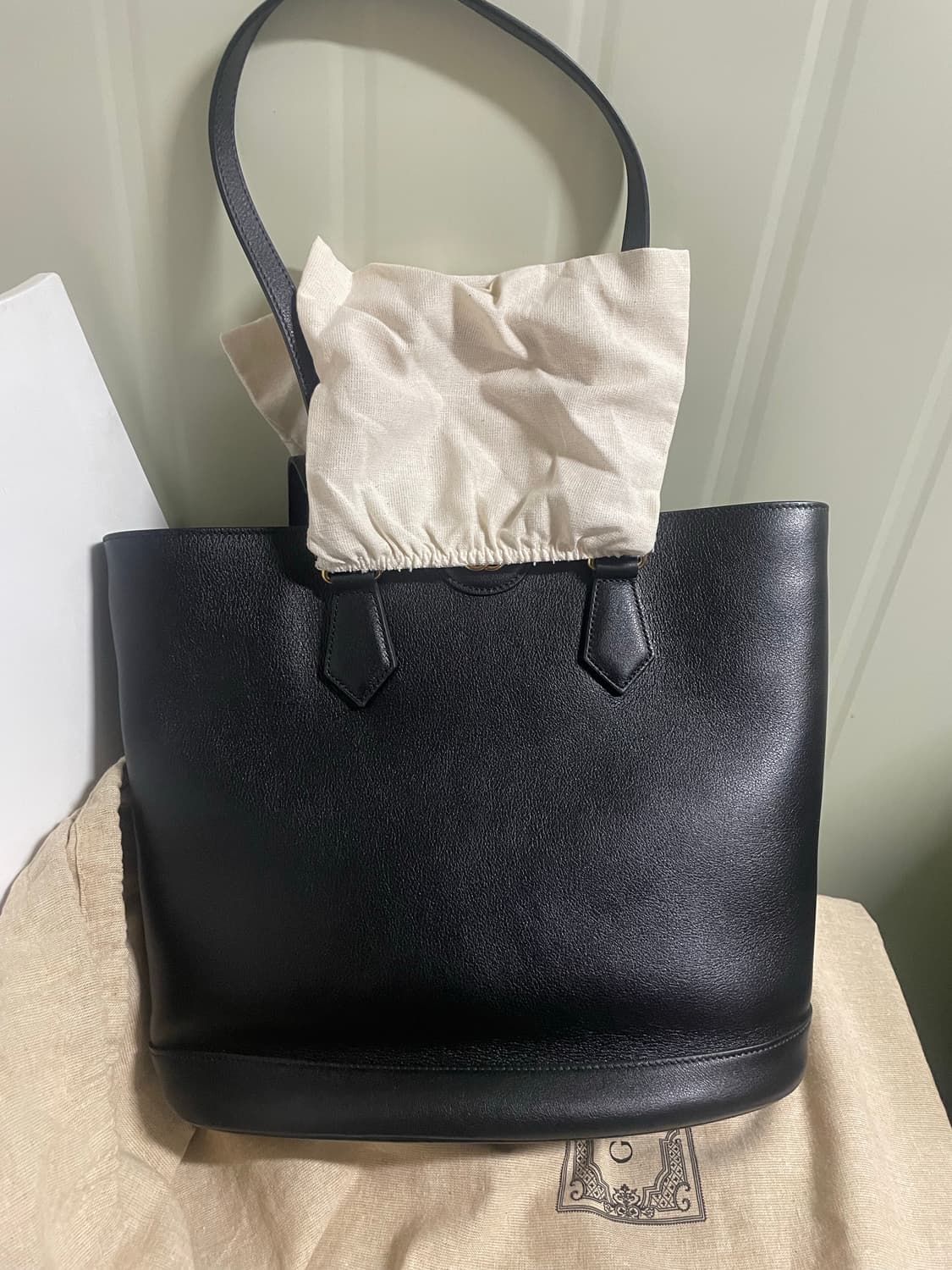 구찌 뱀부 미디엄 탑핸들백 새상품 상품이미지2