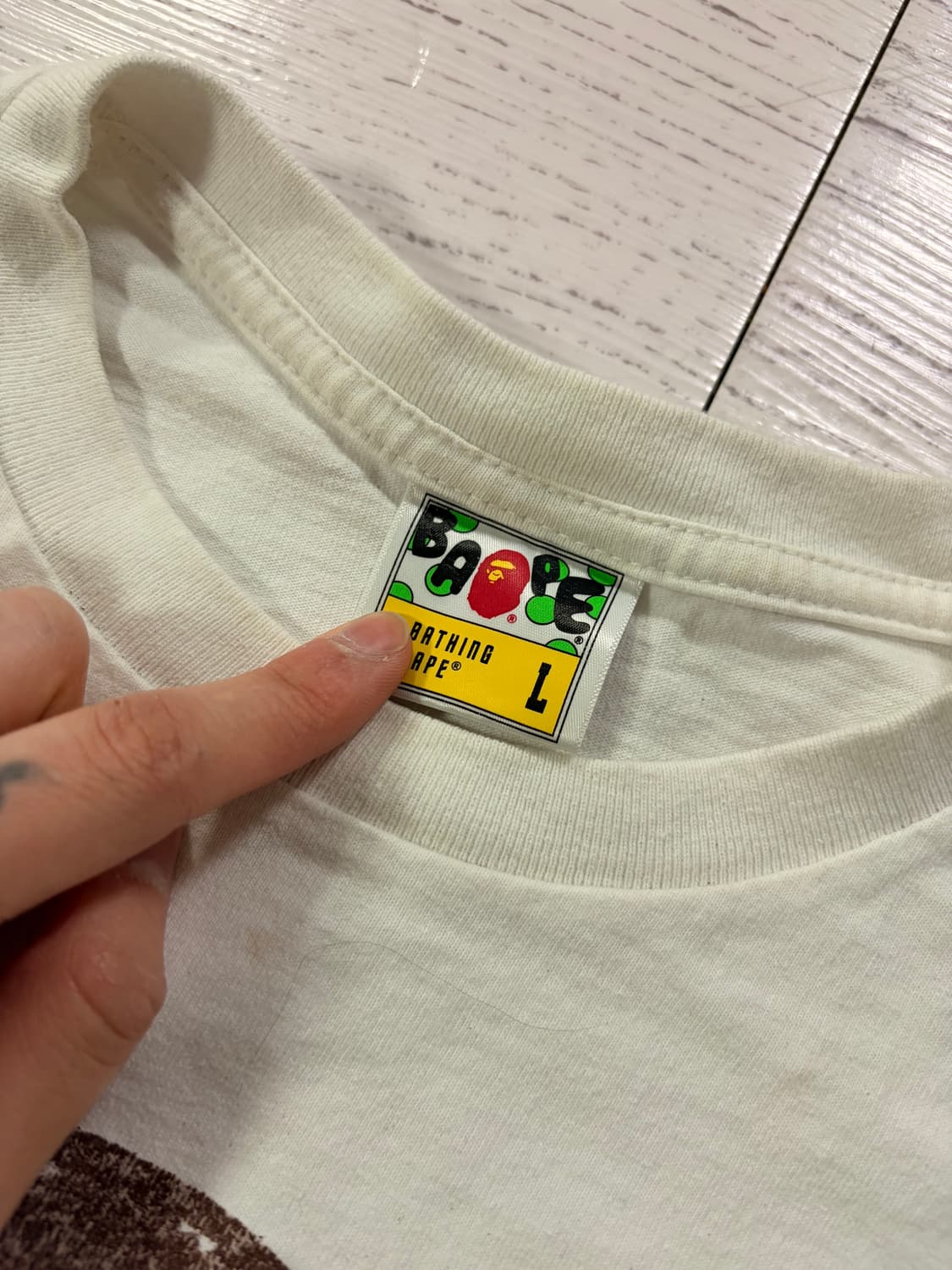 베이프 핸드 드로우 사이드 빅 에이프 헤드 티셔츠 화이트 상품이미지2