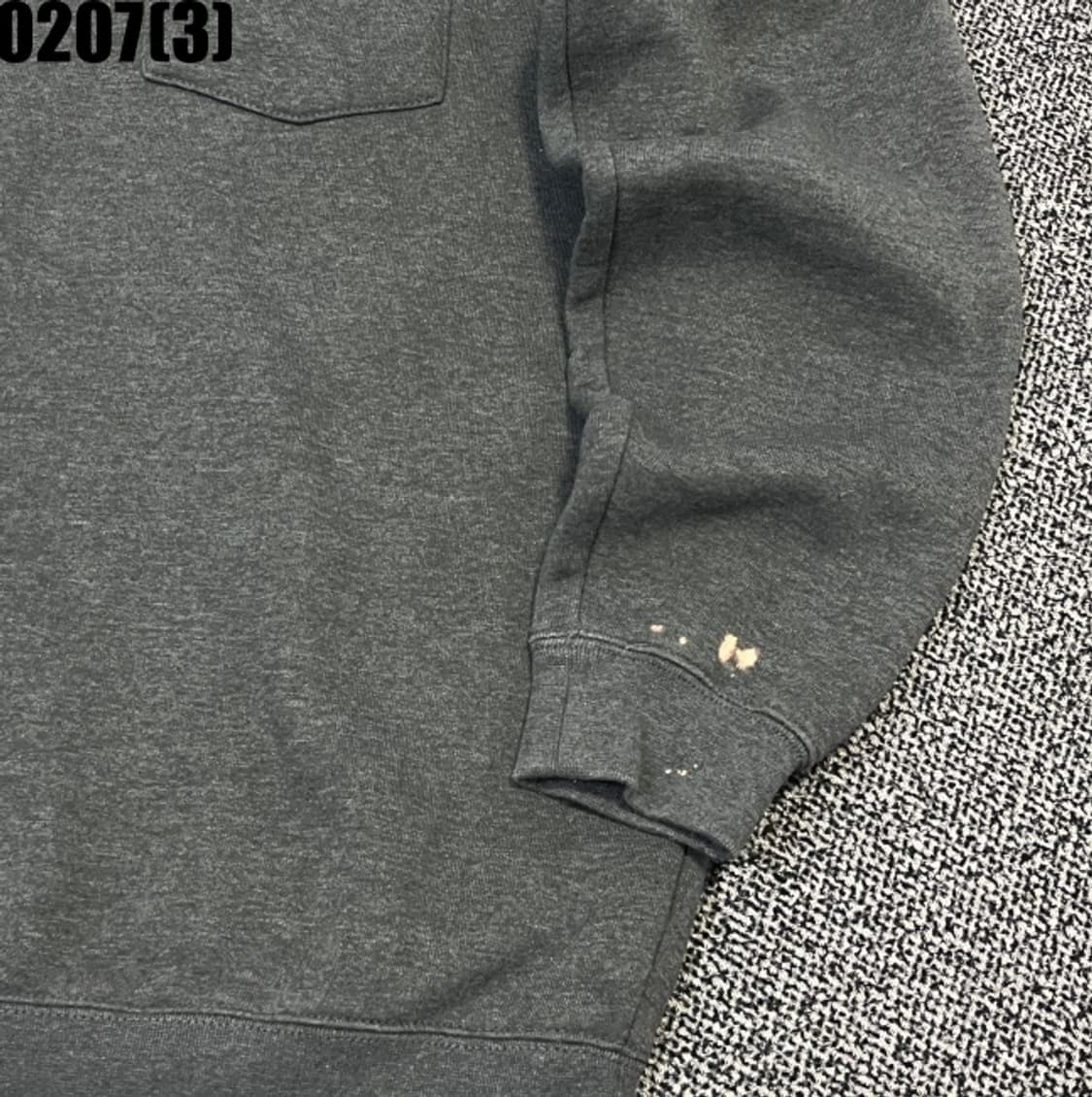 칼하트 긴팔티셔츠 상품이미지3