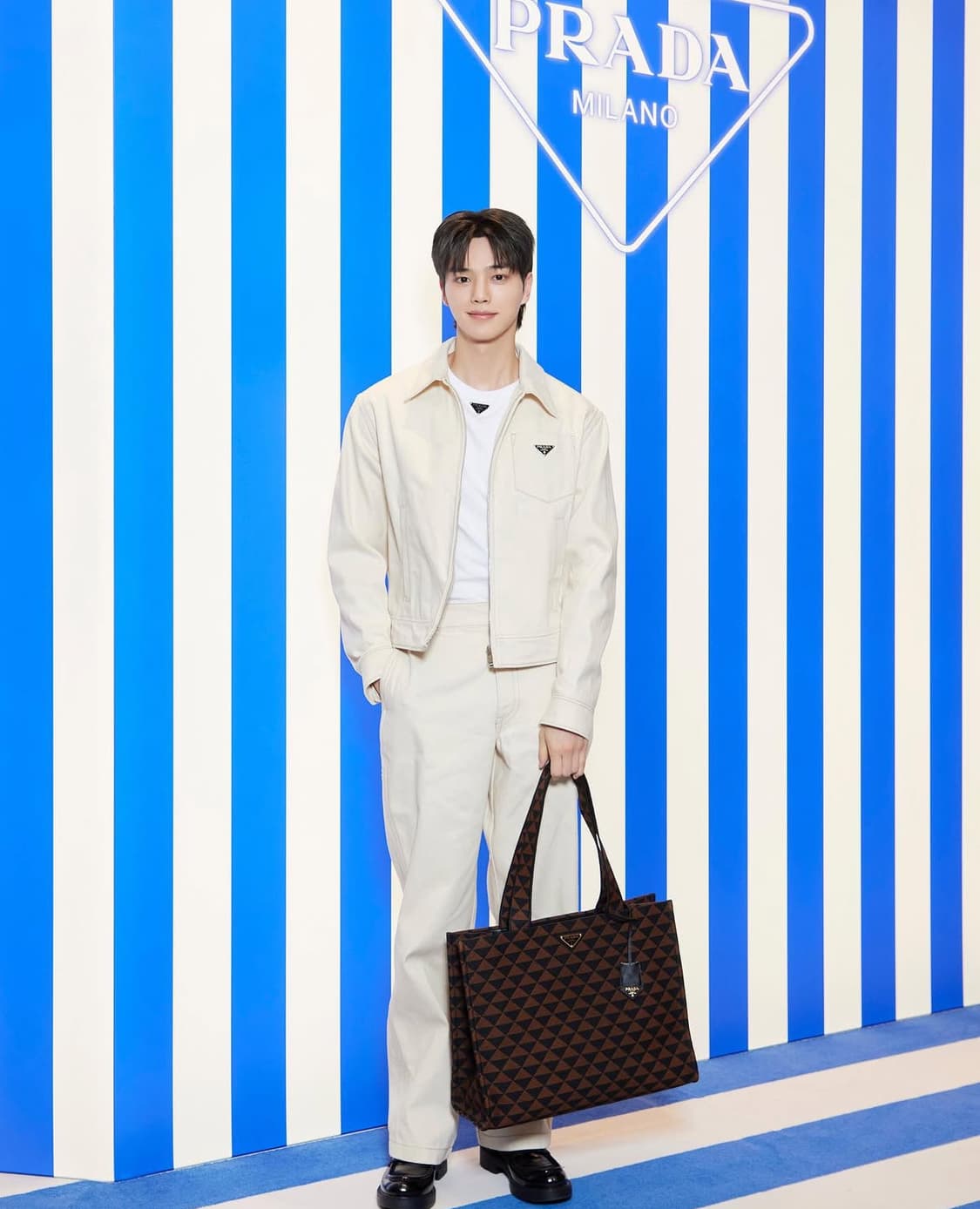 프라다 2023 s/s 불데님 블루종 자켓 상품이미지2