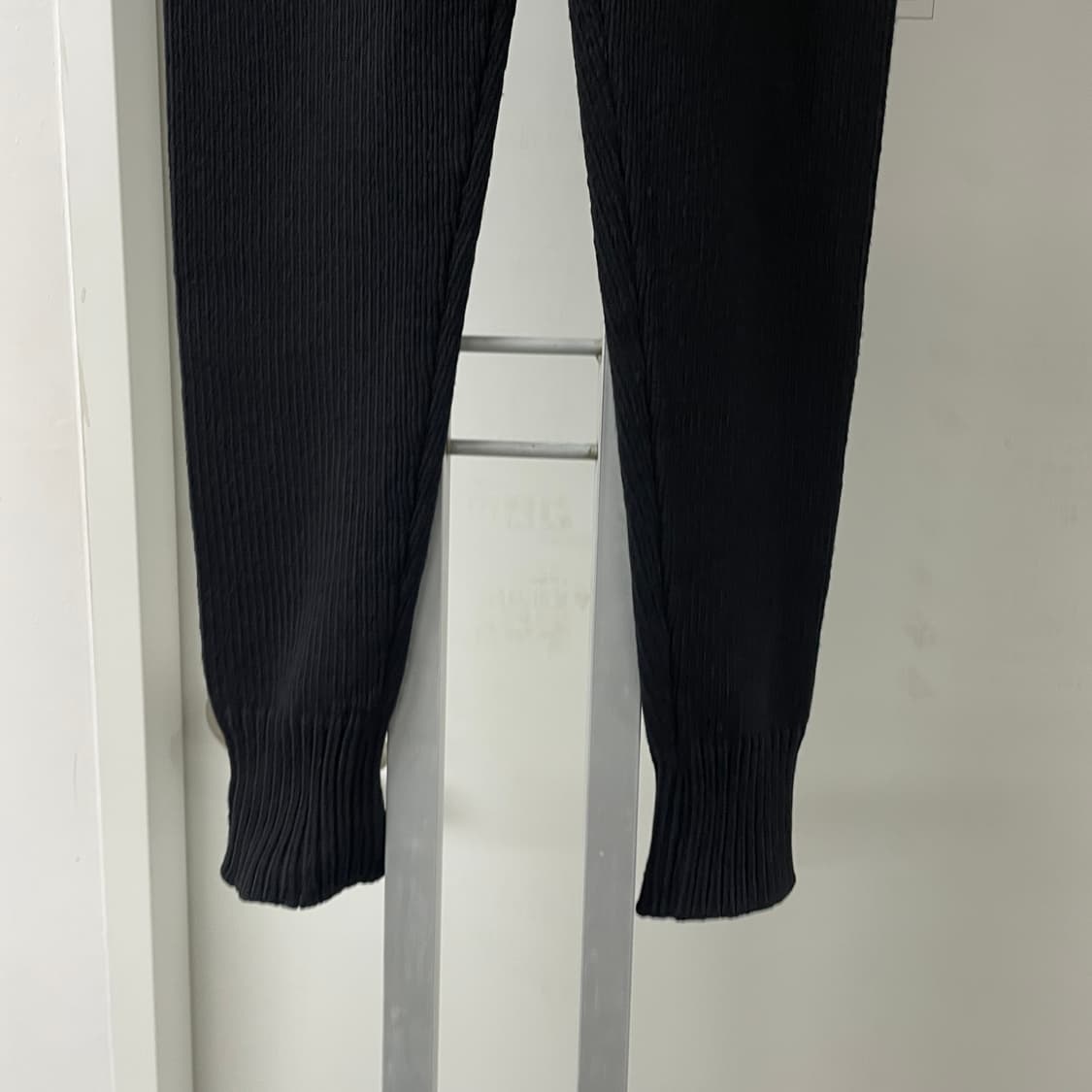몽클레어 니트 팬츠 블랙 M(W) 상품이미지3