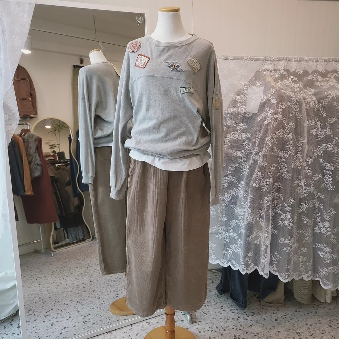 Cabin 와펜 패치 맨투맨(made in Japan) 상품이미지2