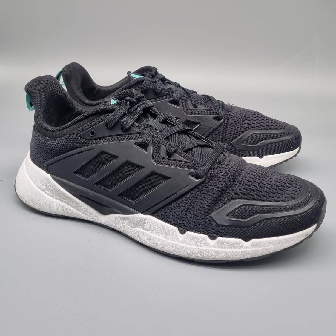 아디다스 벤티크 2.0 남성운동화265 상품이미지1