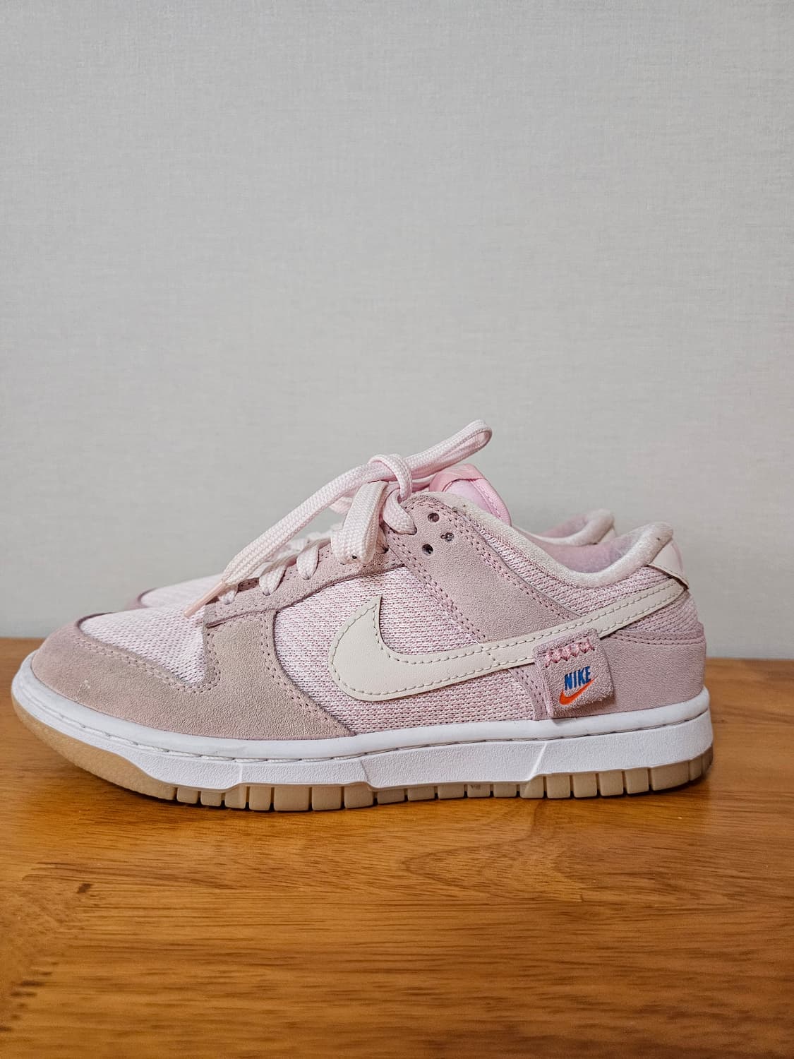 나이키 덩크 로우 SE 테디베어 핑크 상품이미지3