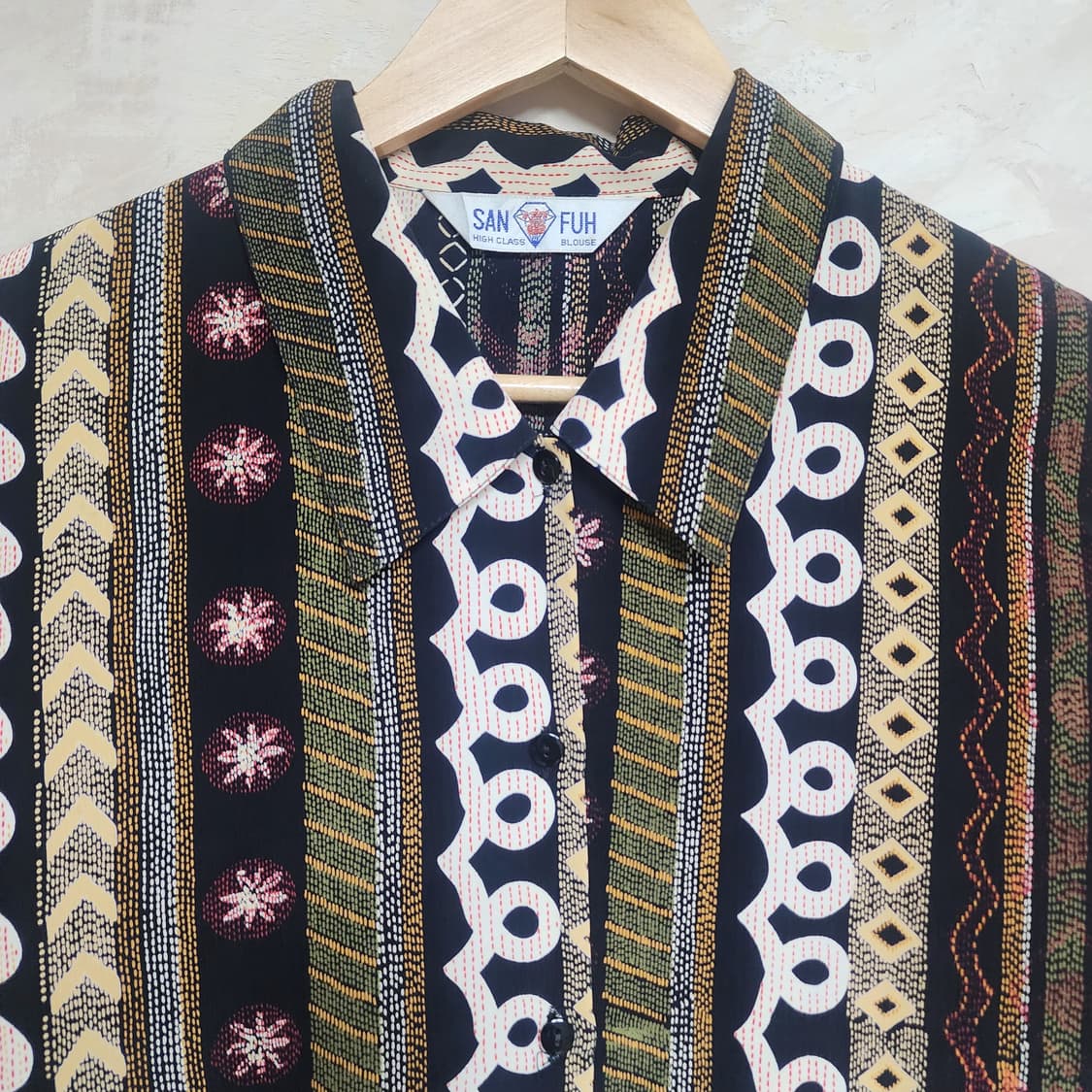 스프링 패턴 반팔 셔츠 상품이미지2