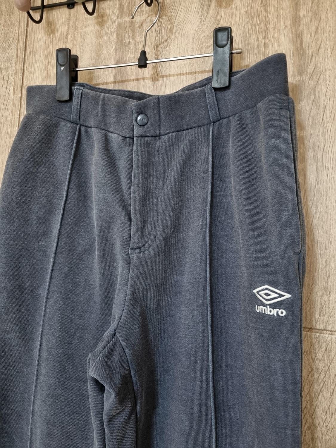 엄브로 조거팬츠  상품이미지2