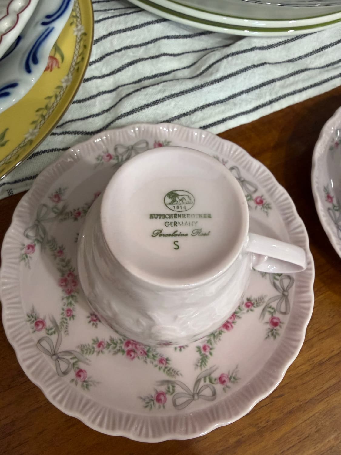 독일 후첸로이터 포셀린 핑크리본 갈란드 상품이미지3