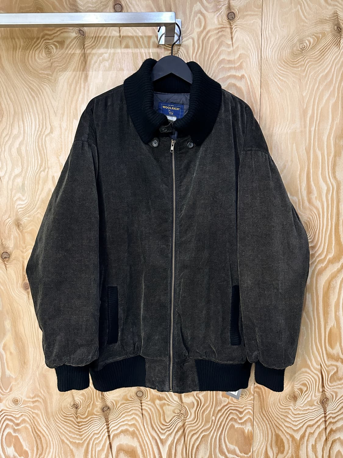 울리치 퀼티드 라인 오버사이즈 봄버 자켓 상품이미지2