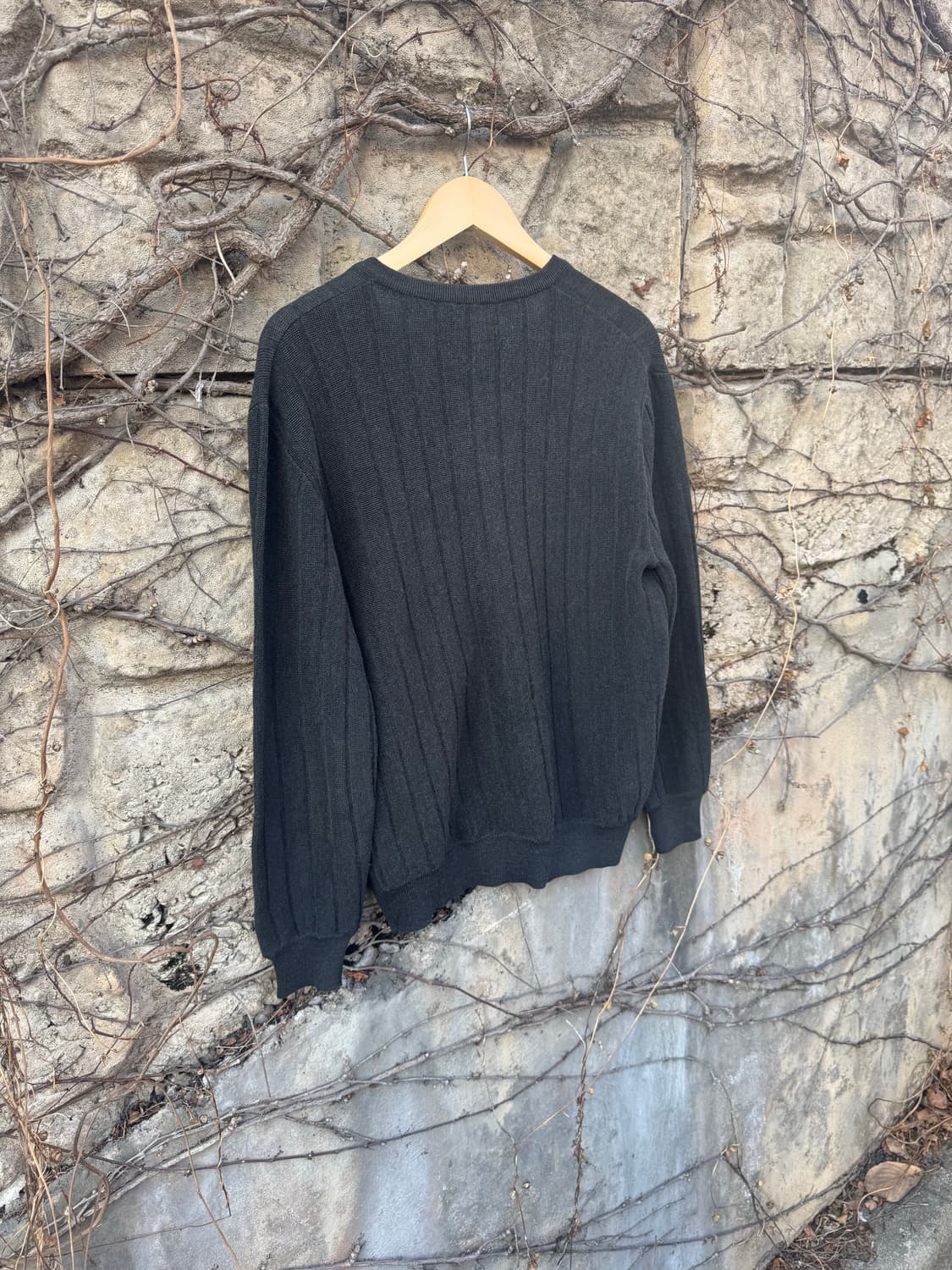 70s 라코스테 made in france 빈티지 브이넥 니트 상품이미지4