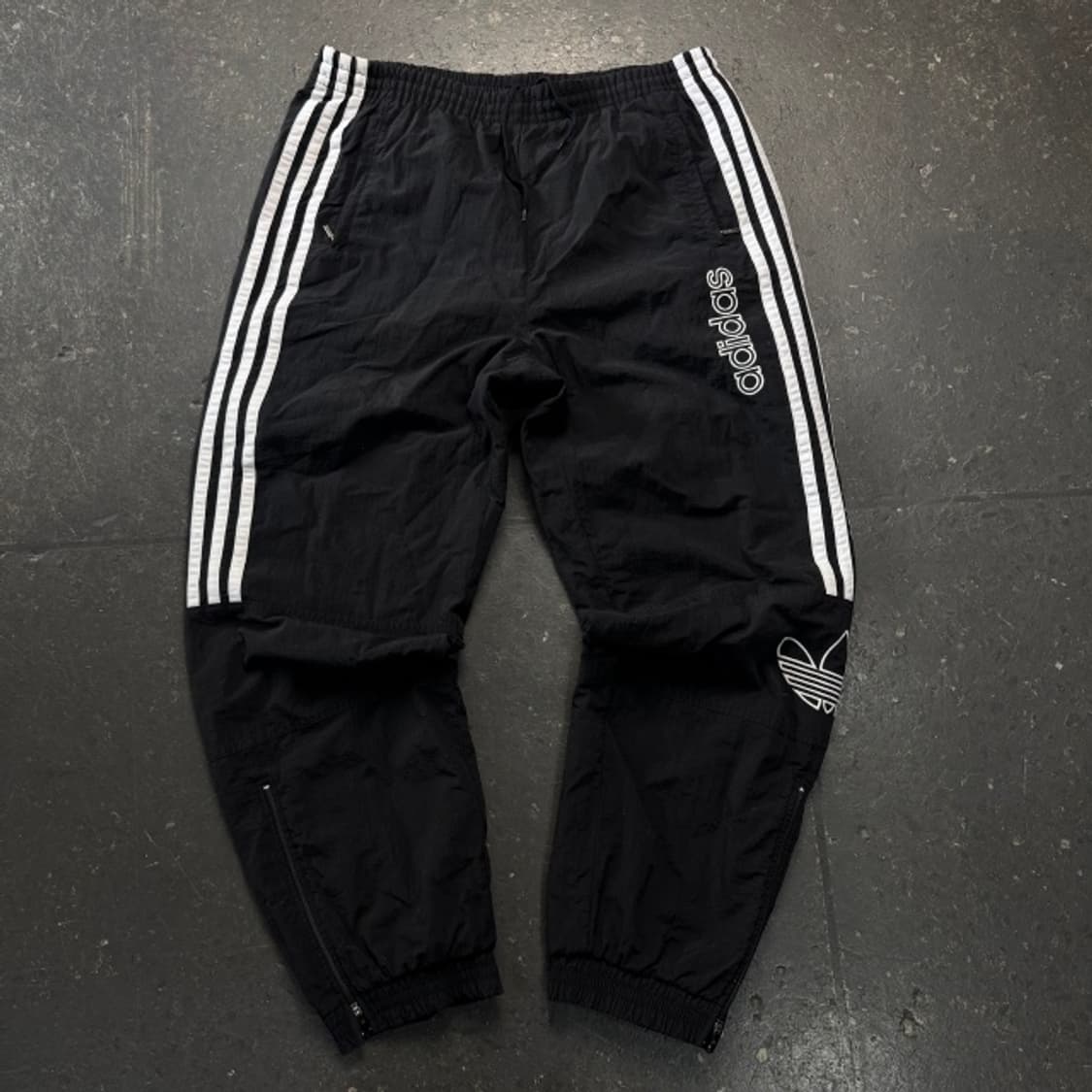 100 아디다스 올드스쿨 누빔 팬츠  상품이미지1