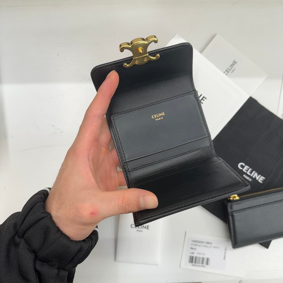 [풀박스] 셀린느 트리옹프 컴팩트 지갑 블랙 상품이미지4