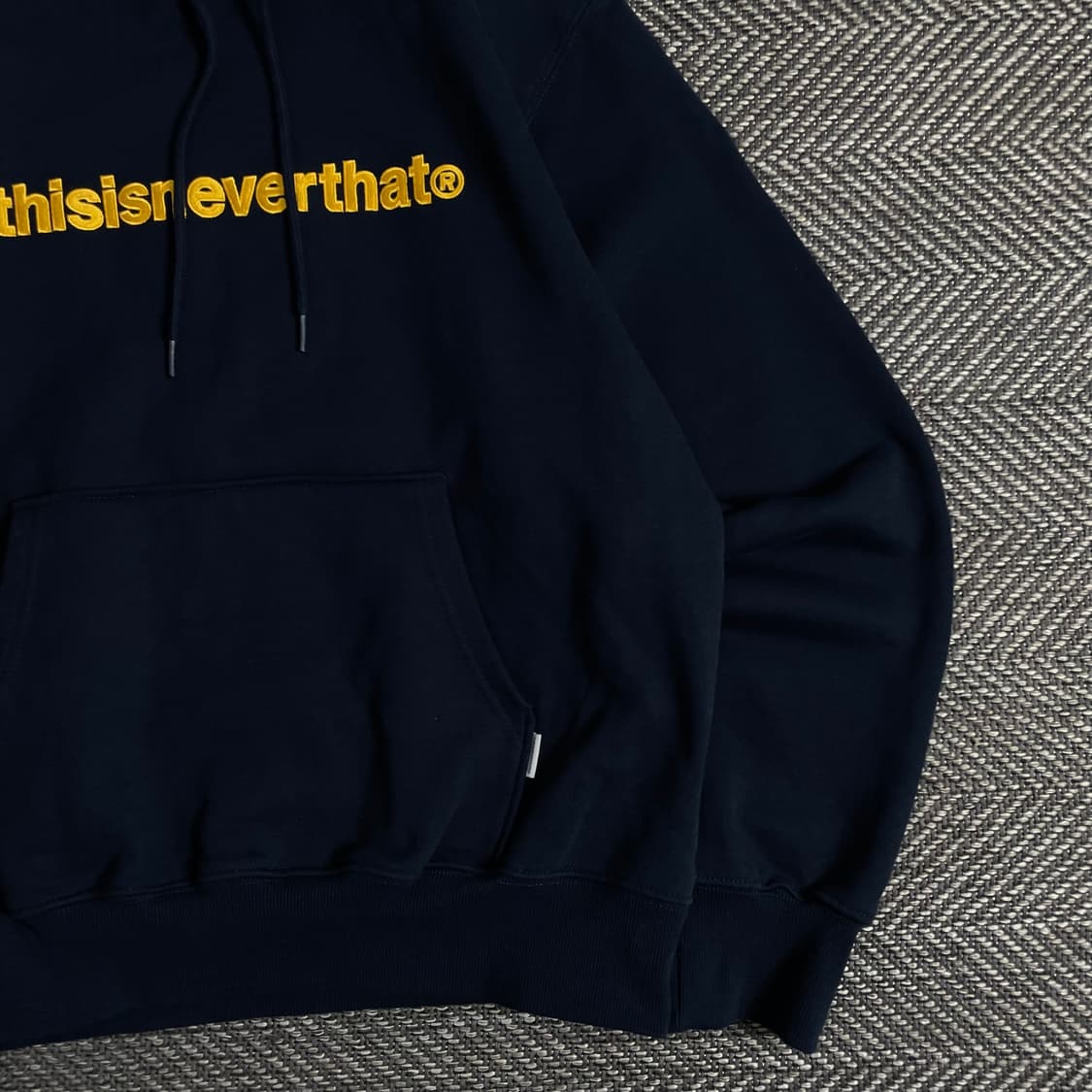 디스이즈네버댓 빅로고 박시핏 후드 티셔츠 y 3043 상품이미지3