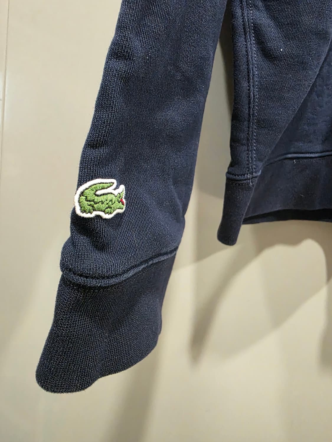 라코스테(LACOSTE) 남성 그래픽 맨투맨 네이비 상품이미지7