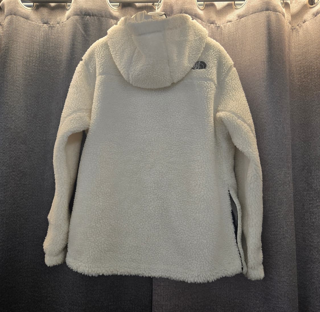 노스페이스 뽀글이 후리스 화이트랴벨아이보리 상품이미지8