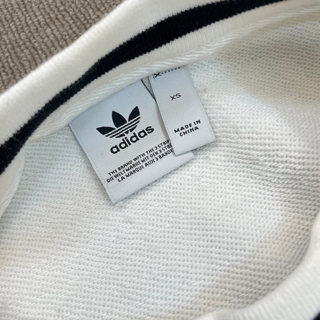 adidas 아디다스 파이어버드 우먼스 크롭 맨투맨  상품이미지3